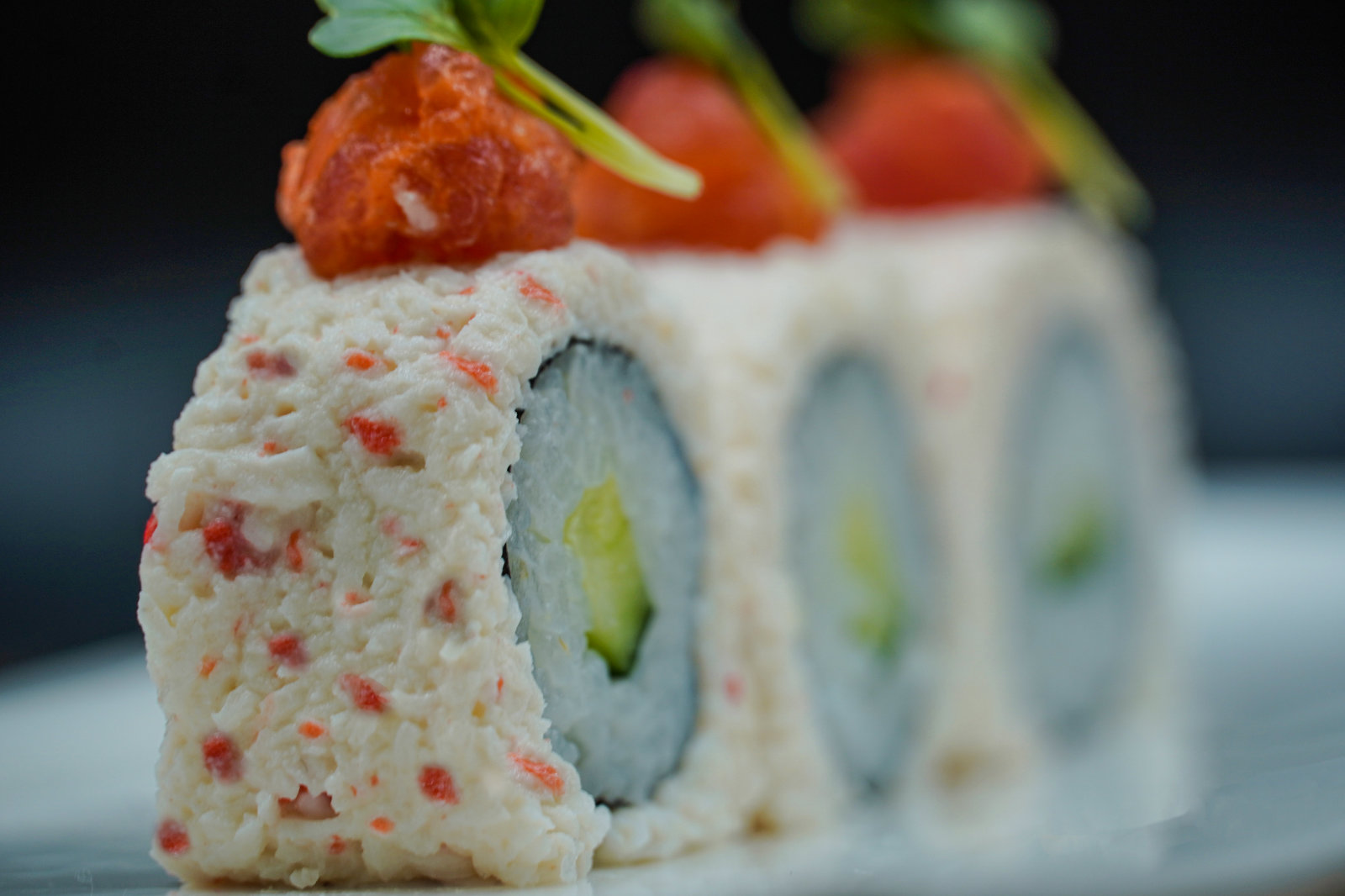 sushi-roll-white-red-1
